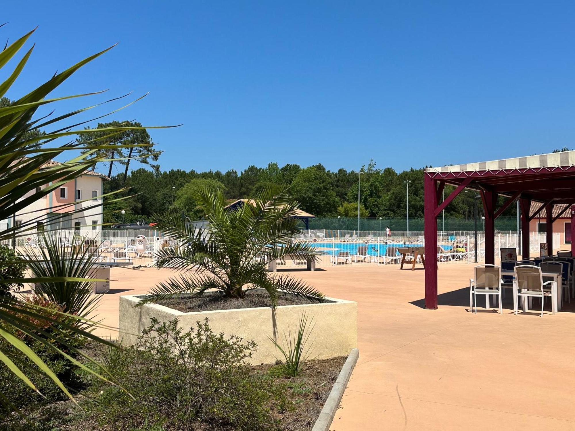 Residence Mes Amours D'Enfants - Les Villas Du Lac Сустон Экстерьер фото